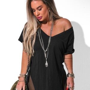 Pebby Forevee Premium Plunge V-neck slide slit top